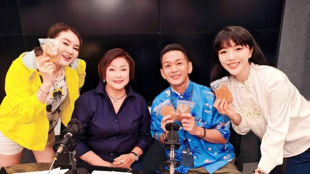 <她．他．它> 本周嘉賓（10/8- 12/8)：黃淑儀