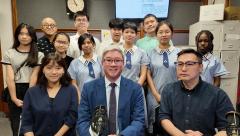 黃君兒同學、小崴、蕭佩盈老師、聶亦彤同學、黎國光同學、Arianna同學、梅志文校長、陸珈權同學、黃煒珊同學、彥彥、李樂同學、黃浩斌老師、清儀同學