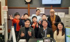 黃品睿同學、羅維軒同學、李志成校長、朱禮謙同學、聶以晴同學、高梓軒同學、霍偉棟博士、小崴、阮詠恩主任
