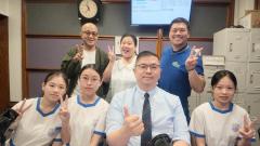 林潁瑜同學、小崴、呂鳳穎同學、天籟、陳文健老師、彥彥、李絡琳同學