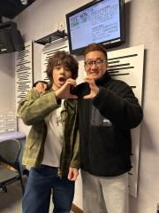 U秀幫 | U秀幫 -U先場: 曾比特