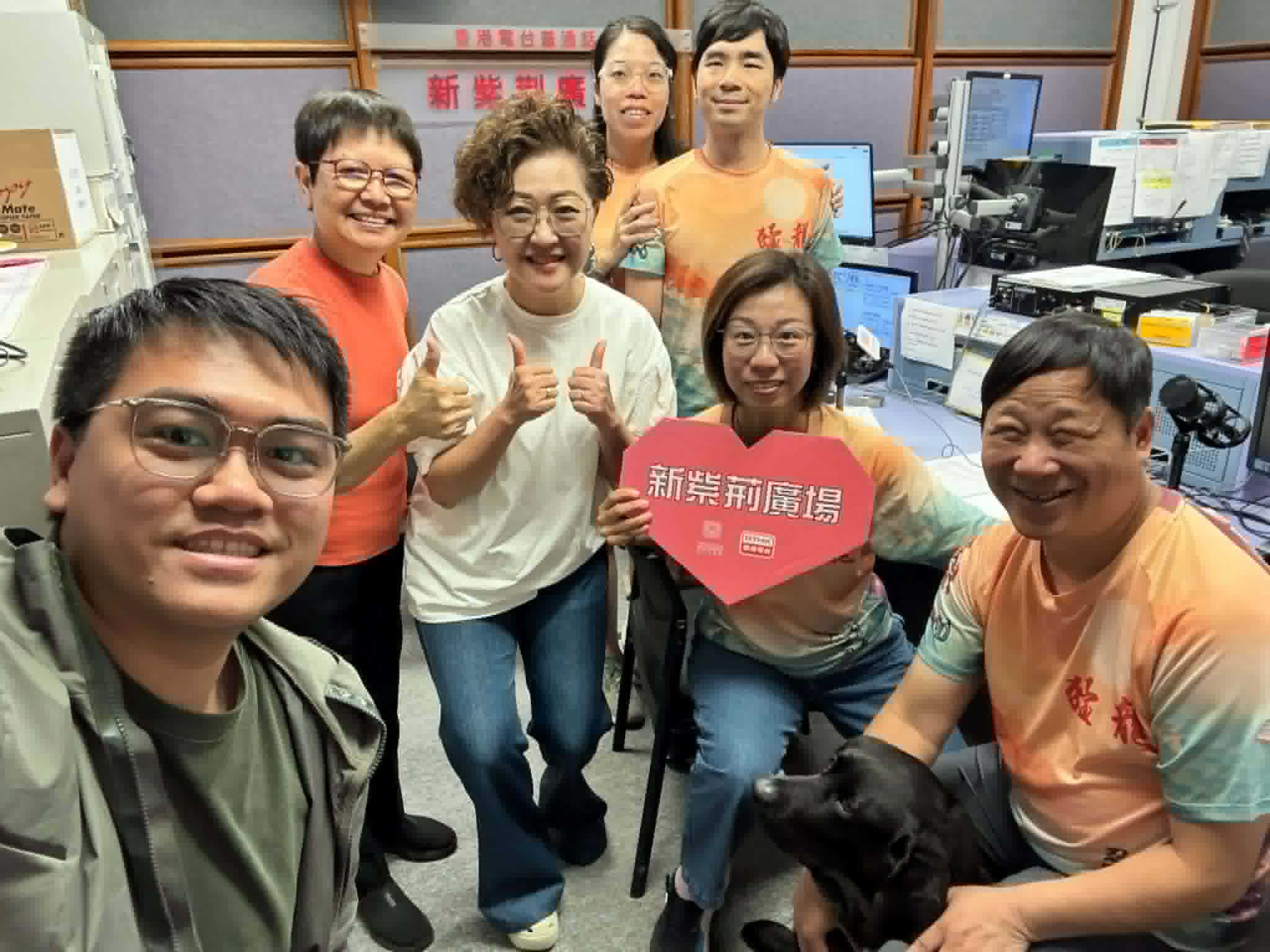 新紫荊廣場 | 楊子矜 麥尚中 鄒潔瑜 鄒潔慧 余秀珠 莫儉榮 鄭惠珊 李昇/猛龙戈壁大步走/食物中的彩虹食法/社會熱點話題