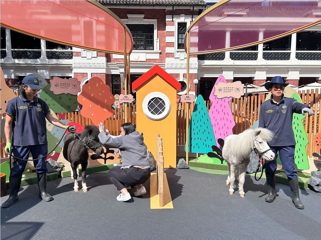 十八好時光 | 十八好時光（林詠雯、李漫芬、伍文生）