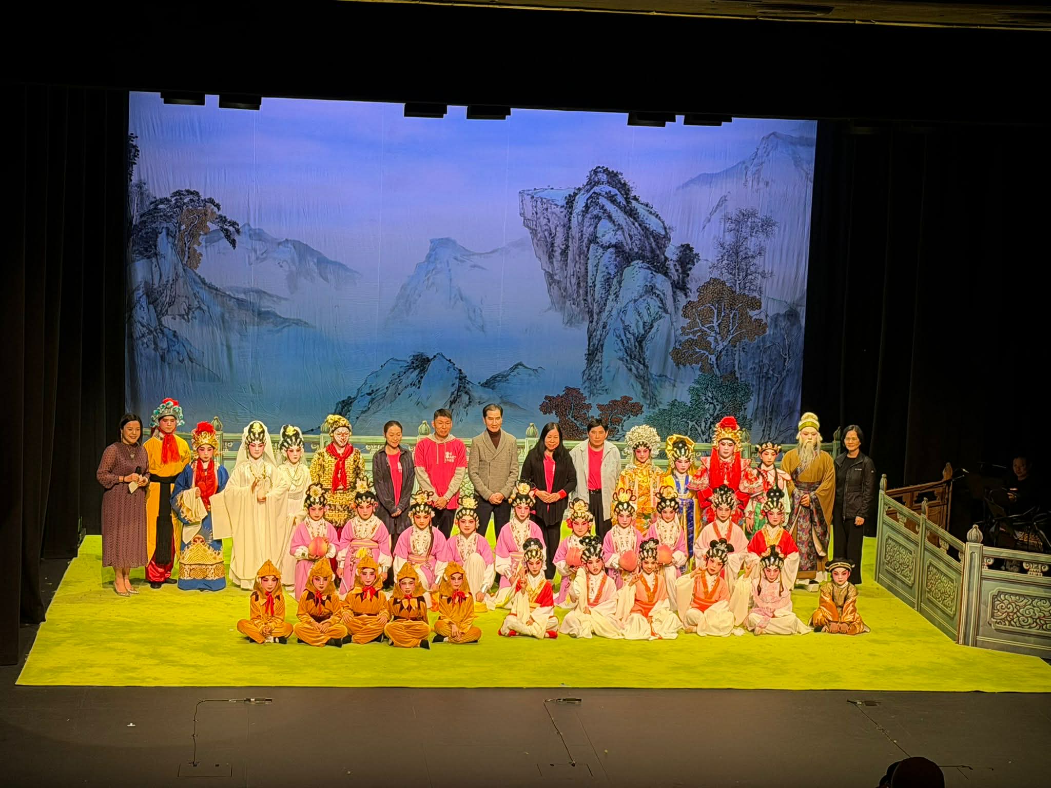 十八好時光 | 十八好時光（林詠雯、李漫芬、伍文生）