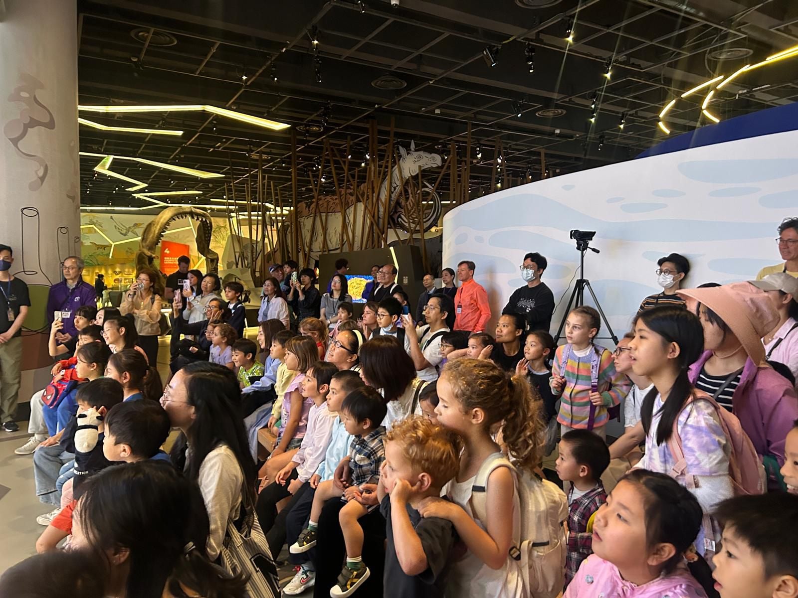 十八好時光 | 十八好時光（區凱聲、伍文生、鄧煥儀）