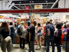 十八好時光 | 十八好時光（李漫芬、伍文生、何展鵬）