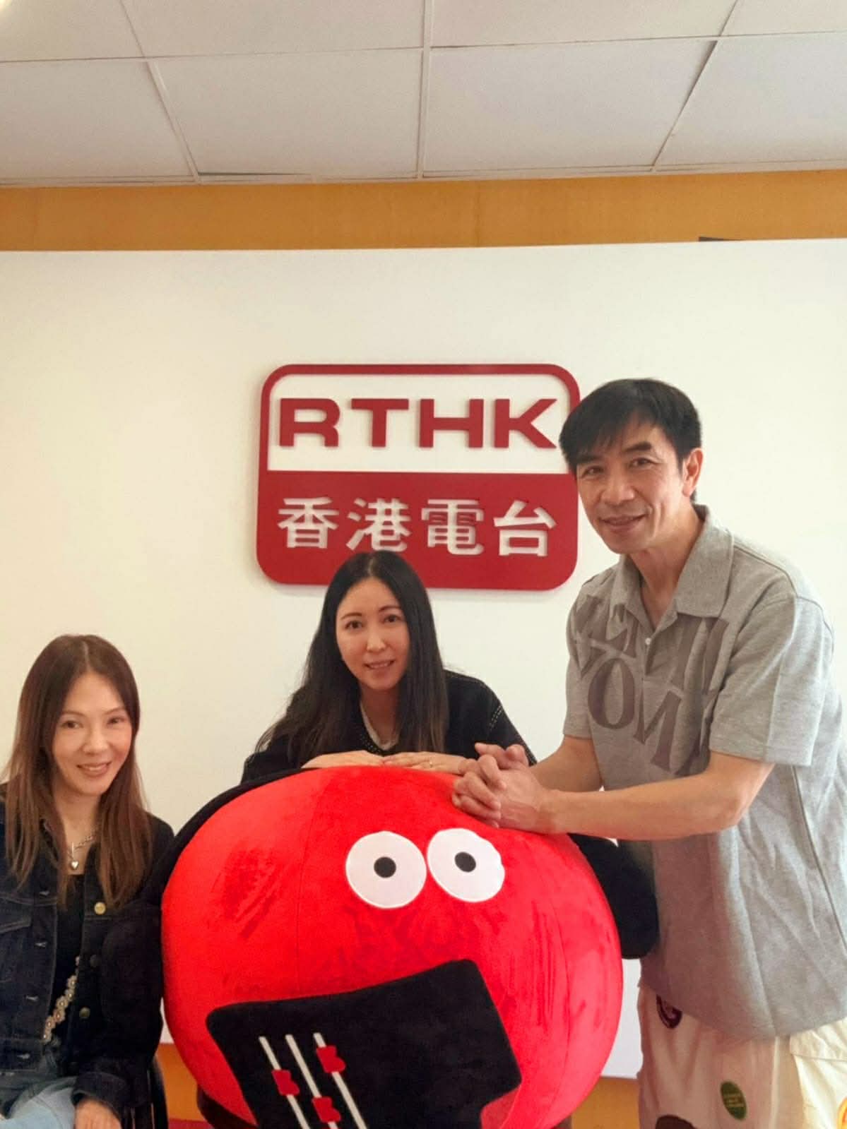 表達藝術治療師 陳煥婷