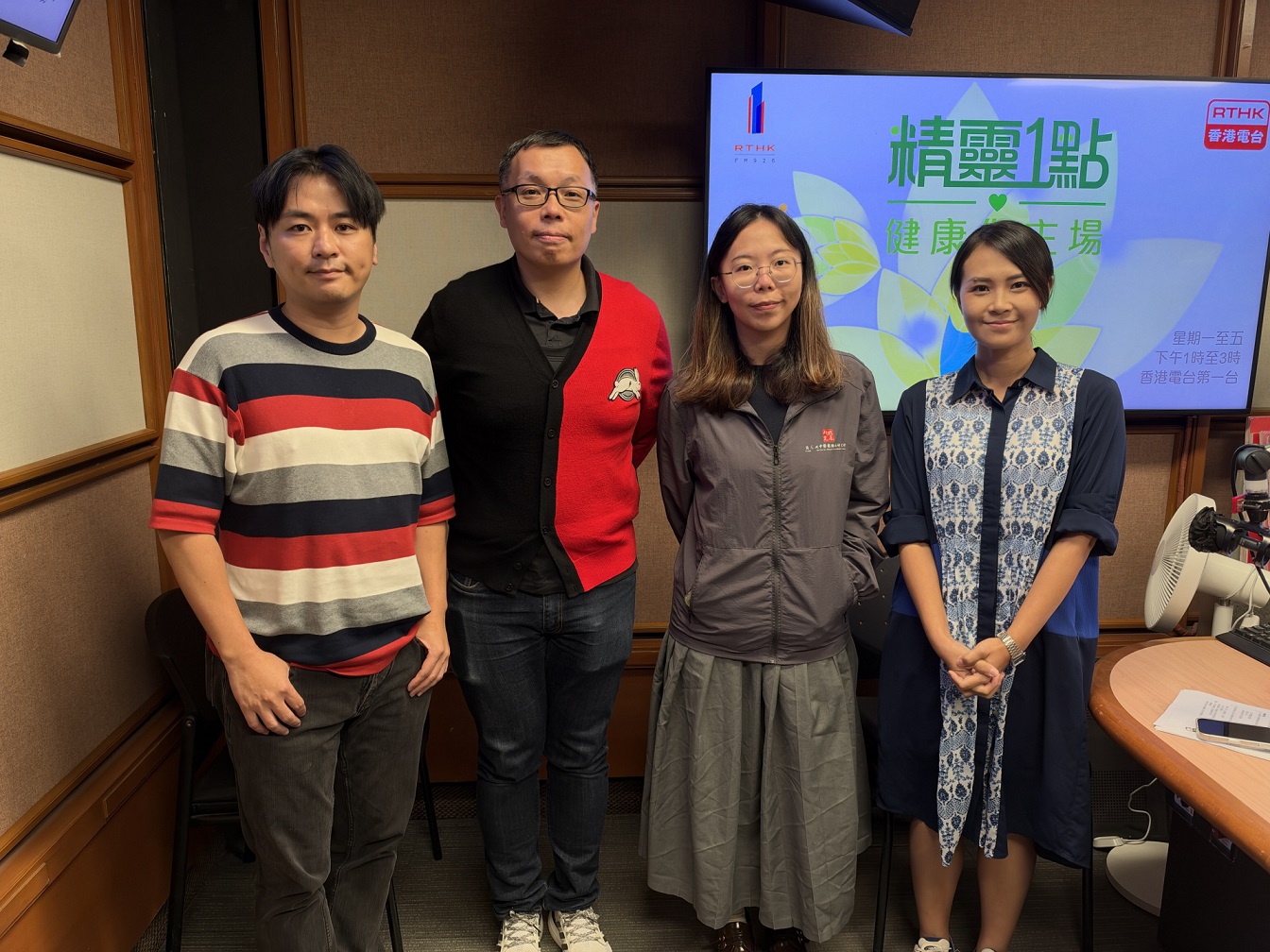何家銘醫生、許乾茜