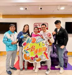 一台運動會 | 一台運動會 足球狂熱：陳志康（高力北區主教練）/ 「今日MVP」嘉賓：房傑鋒 (中國香港男子七人欖球代表隊隊員)/ 本周嘉賓：陳信行（中國香港水底曲棍球協會主席）、林家琪（中國香港水底曲棍球隊隊員）