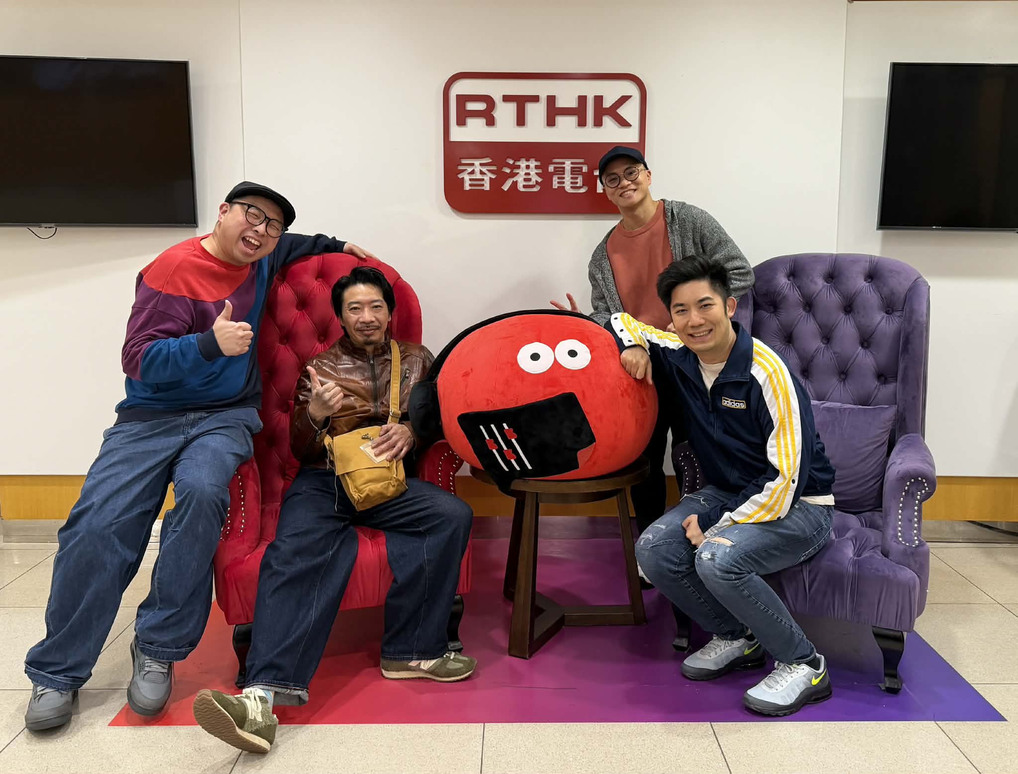 What's Up Bro | 本週「勁」Bro：一往直前的「髮」「剪」 — 髮型師胡光駿 (Romeo)