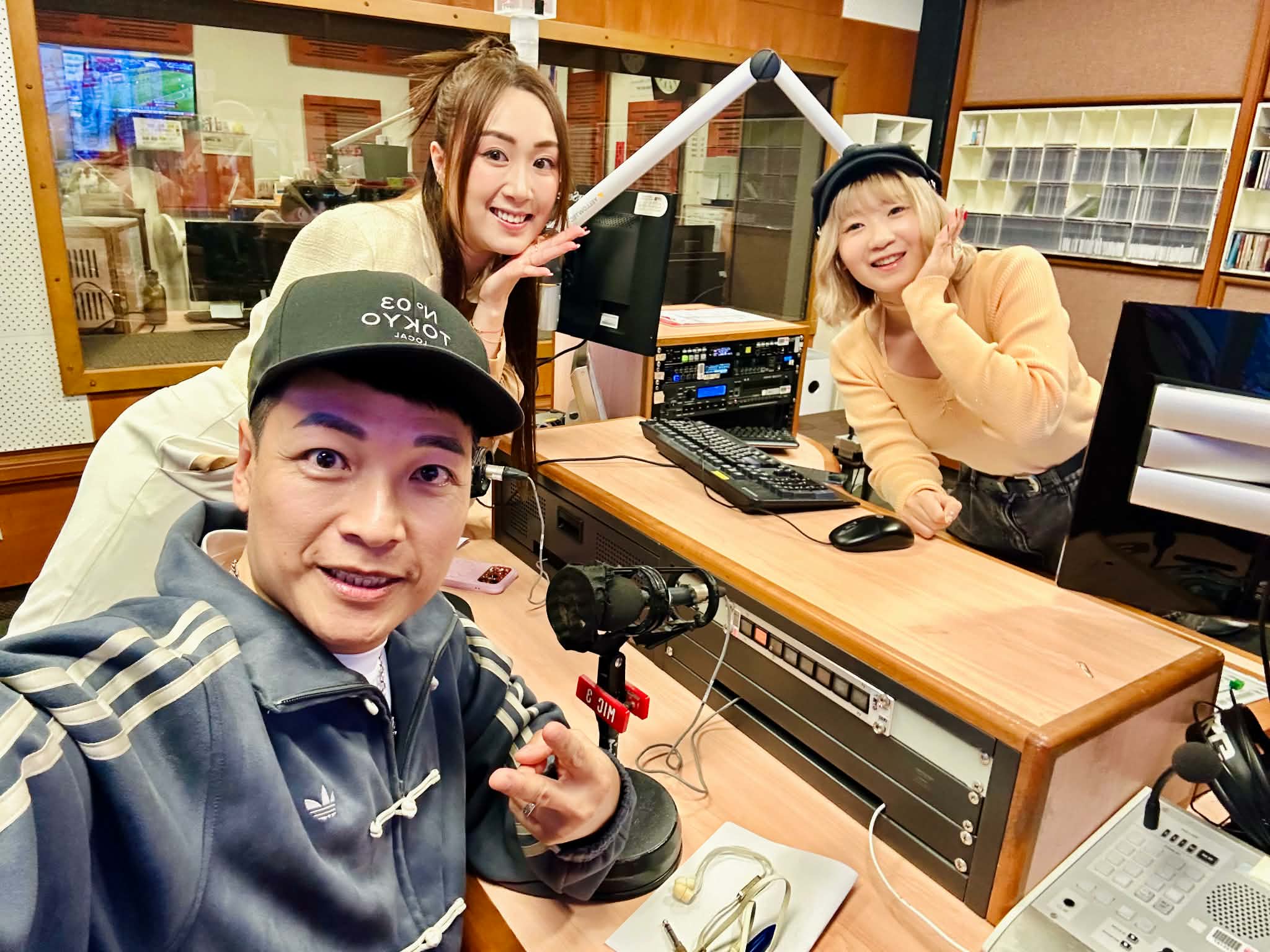 港識生活館 | 港識講識: 刺激的活動、養聲與開聲方法 / 勇者試場: 「DX GRAVITY 設計引力」展覽（下） / 明星試新室: 黃妍