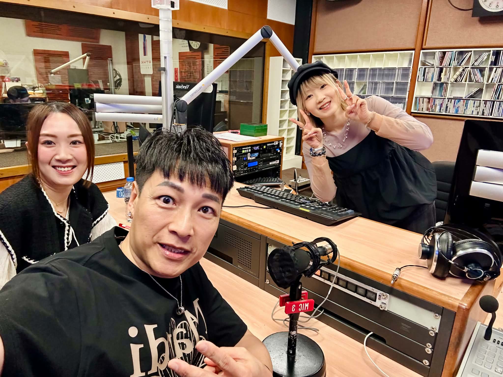 港識生活館 | 港識講識：齊齊做運動 / 勇者試場：自動網球發球機 / 明星試新室：李靖筠