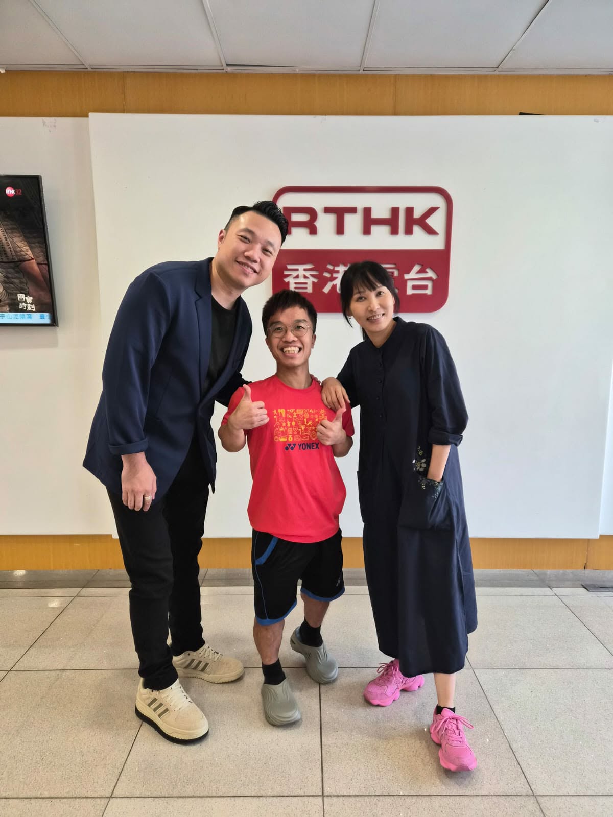 港識生活館 | 港識講識：睇多d書  做個好人 / 港識達人：由打工仔化身運動員  香港殘疾人羽毛球短肢組代表王鎮炎
