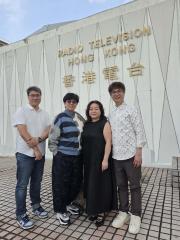 (左起) 彭志孟、黃翠寶、黃卓思