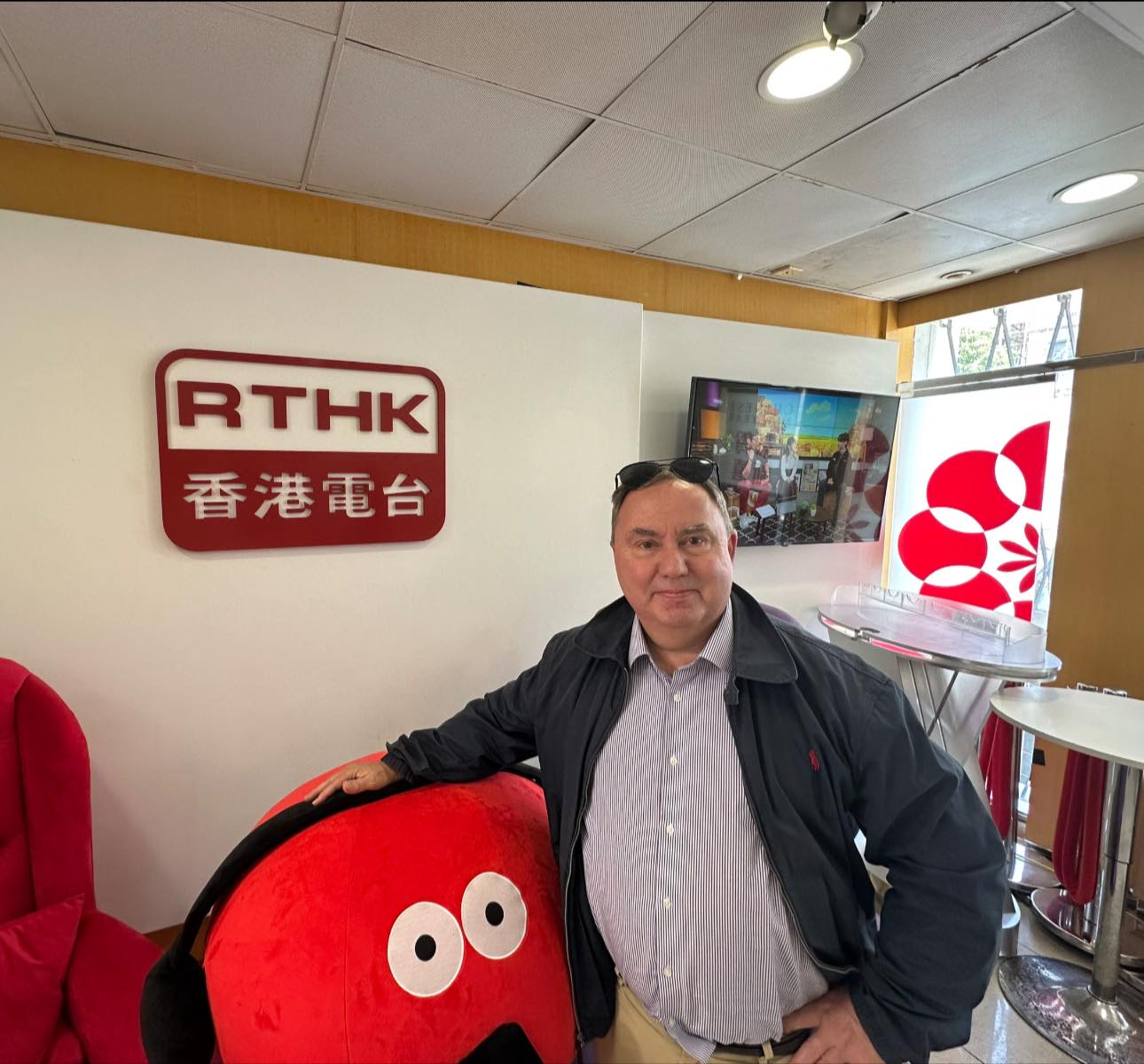  Prof. Quentin Parker, Director of the Laboratory for Space Research, The University of Hong Kong