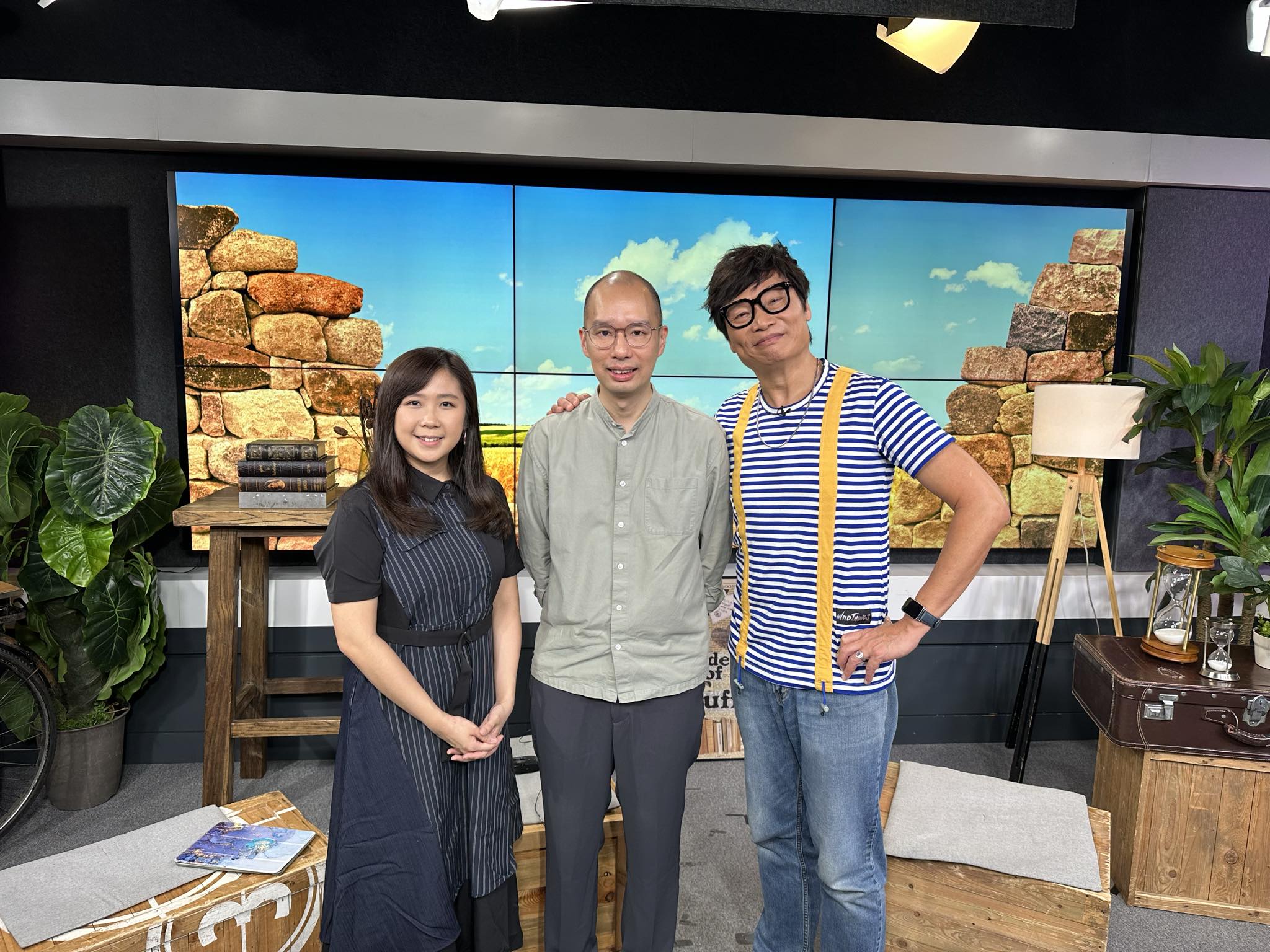 香江暖流 | 《好玩醫學》言語同語言障礙有咩分別?言語治療師教你~保養好聲音，健康說話!/《暖流熱線》濕紙巾有咩用途?用好濕紙巾，清潔又開心!