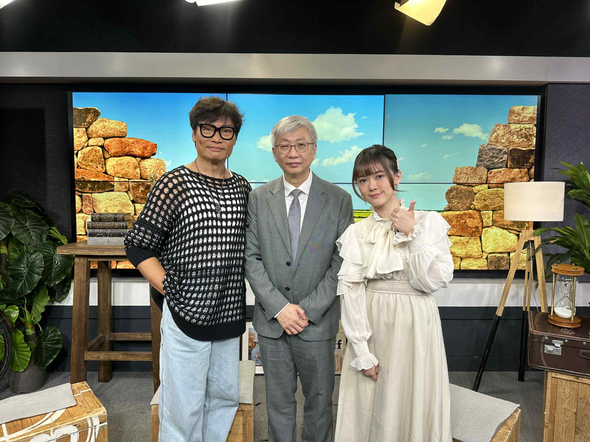 香江暖流 | 《好玩醫學》退化性骨關節炎困擾住唔少老友記啊！一齊嚟同李家榮醫生一齊溫故知新啦～/《暖流熱線》你中意拉布腸粉定石磨腸粉?