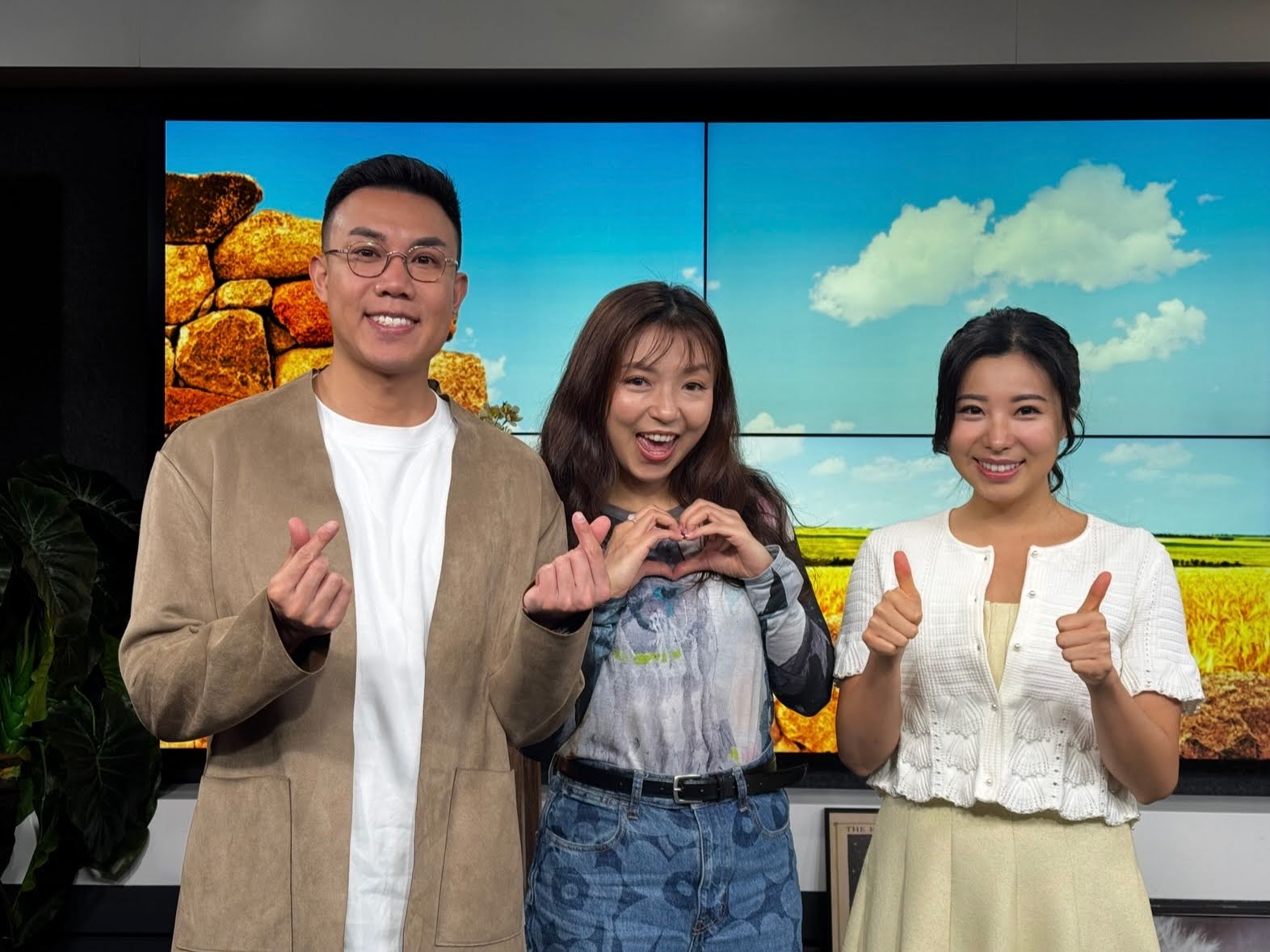 香江暖流 | 《拜見師傅》想有靚聲唱好歌有咩貼士？今日有專業歌唱指導教你正確發聲技巧~／《暖流熱線》你有冇聽過咩有趣嘅故仔呢？