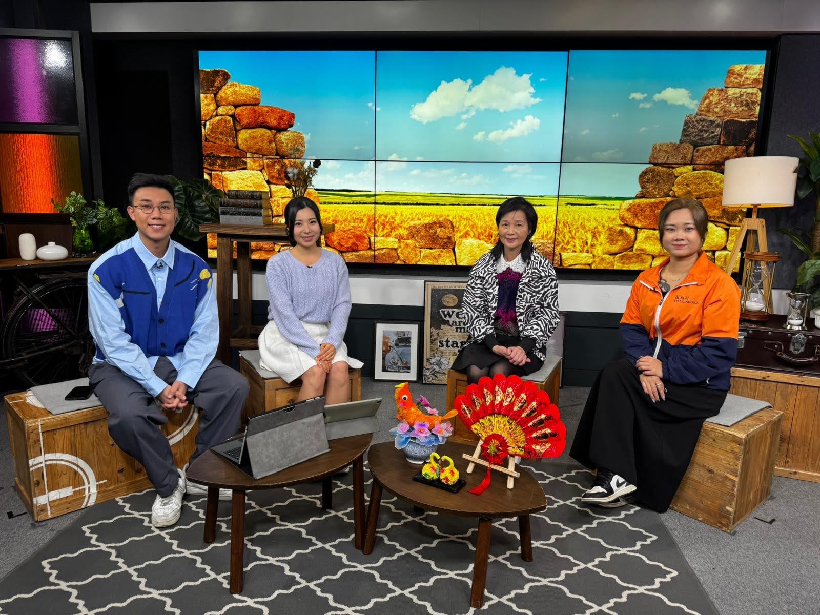 香江暖流 | 《埋嚟介紹返》銀老師早晨，銀老師係邊個? 銀老師會教我地D咩? 一齊問銀齡展亮學苑 ／  樹木日日都係我地身邊，你有幾了解同認識佢? IT 工程師整左個遊戲比我地去收服「小樹靈」 《暖流熱線》