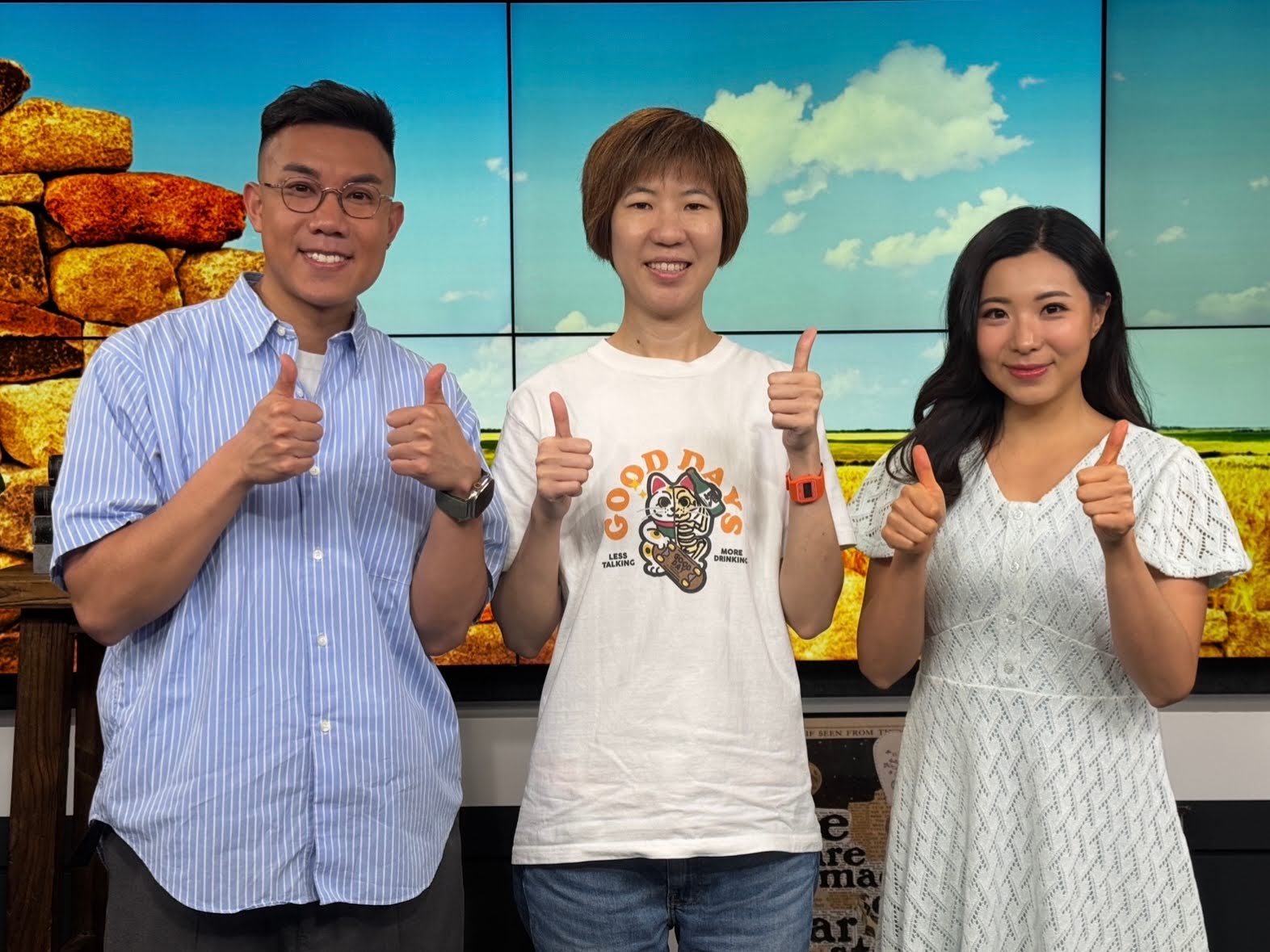 香江暖流 | 《拜見師傅》新年當然少不了大掃除啦！執屋有冇咩竅門呢~／《暖流熱線》蛇年最後一天，你會做甚麽~