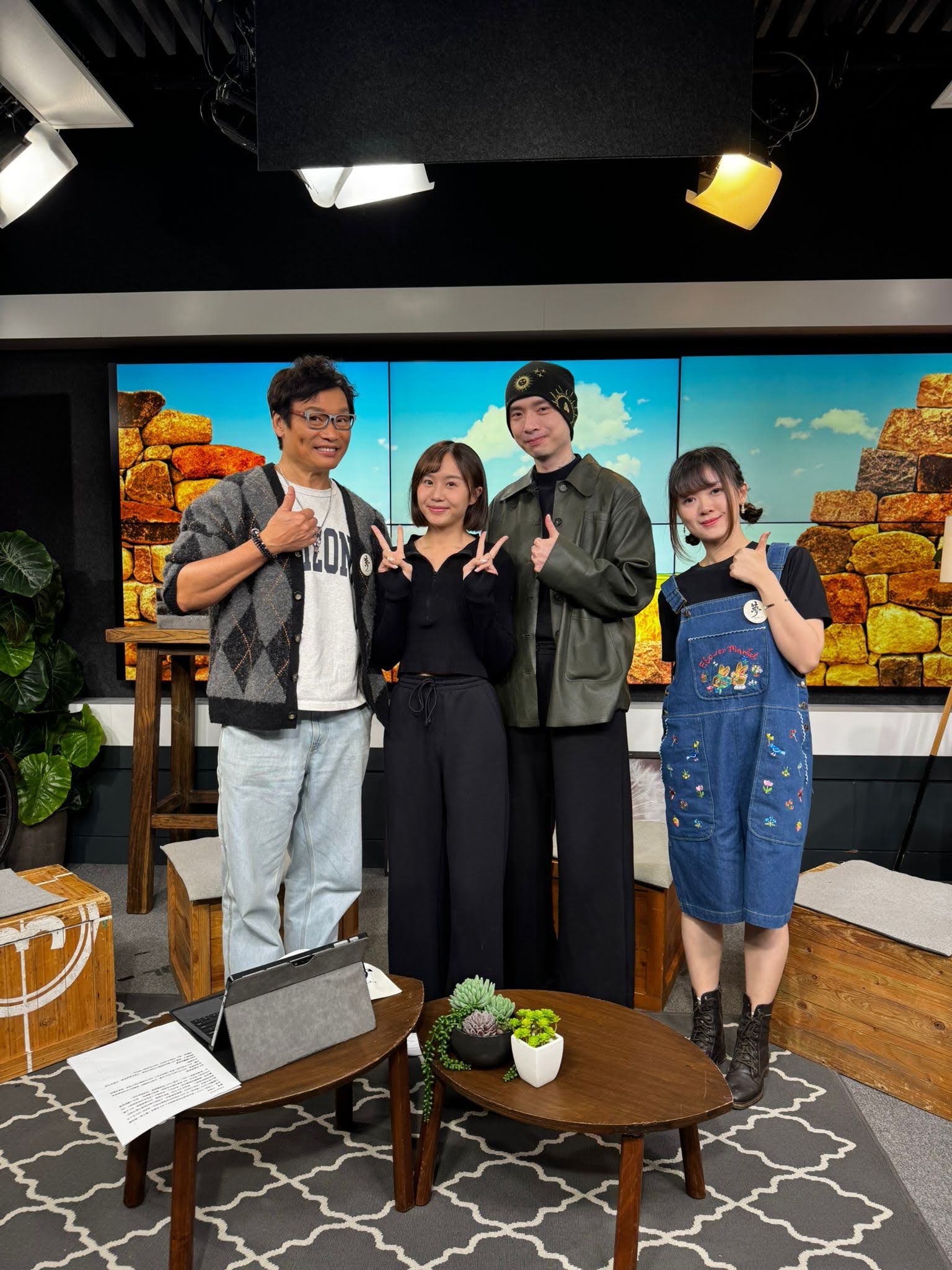 香江暖流 | 《Music Five》旅途上總有挫折，張進翹自信地繼續追夢 / 你對上一次睇星河係幾時? 子飛魚感激地球上有人愛自己《暖流熱線》