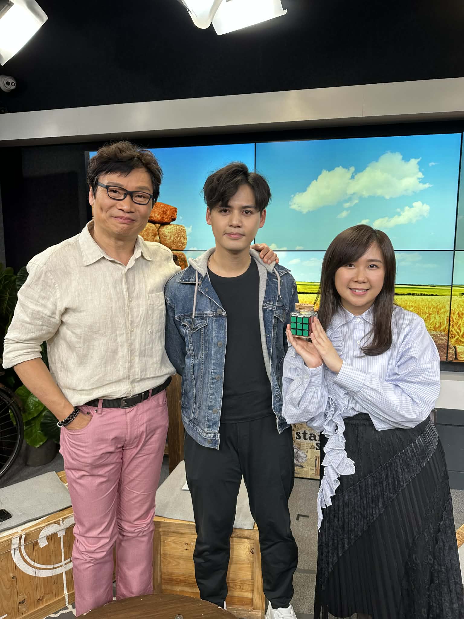 香江暖流 | 《鄰到我請里》80後魔術師Henry Harrius來了！同大家分享魔術藝術嘅美妙之處~ /《暖流熱線》你哋身邊有無大胃王呀？