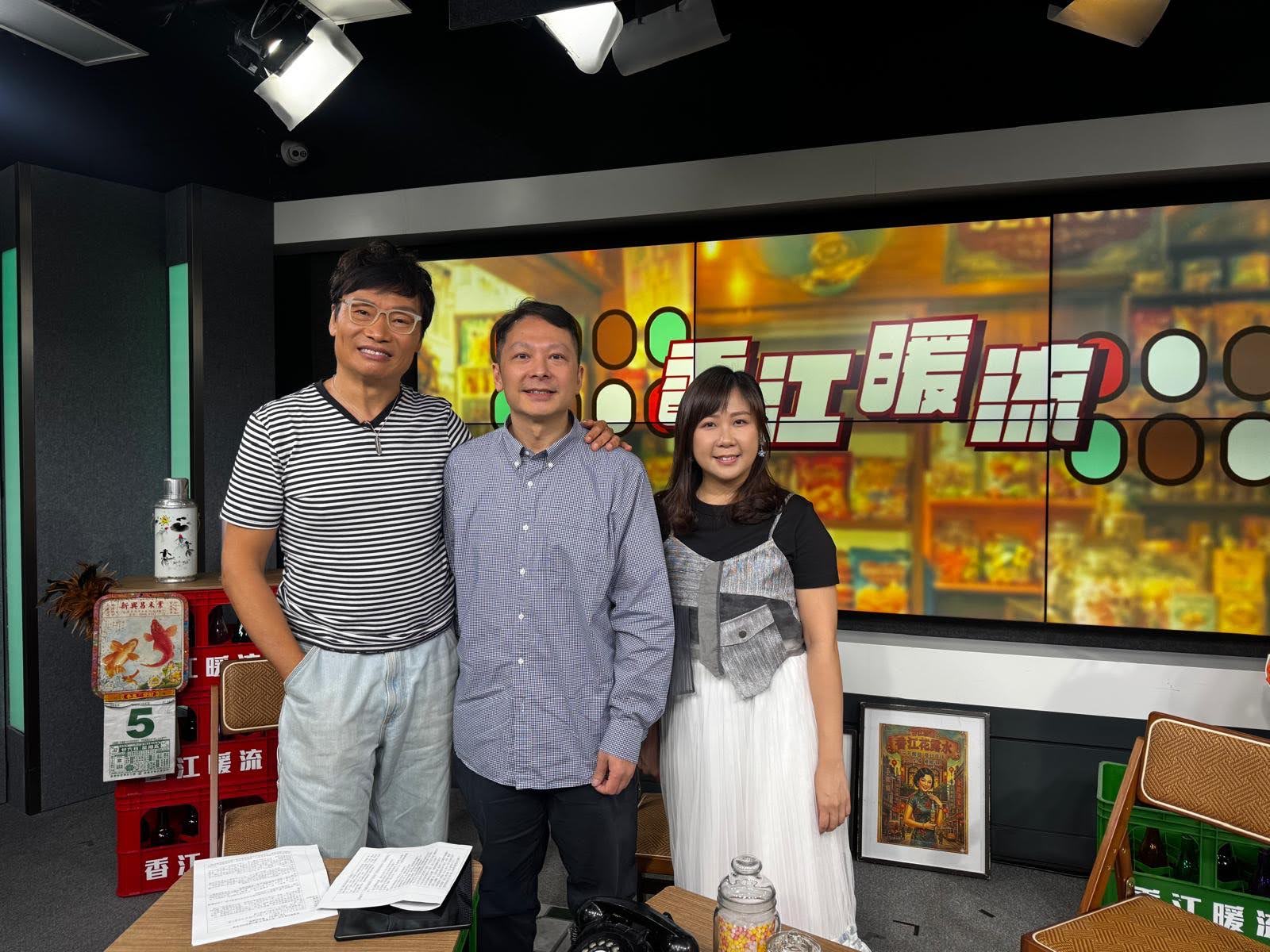 香江暖流 | 《鄰到我請里》鄧一君由童星、金像提名到轉戰理財界，細數演藝與人生大轉身，展現了他在不同舞台上的適應力、學習力與堅持。 / 《芝麻報社》