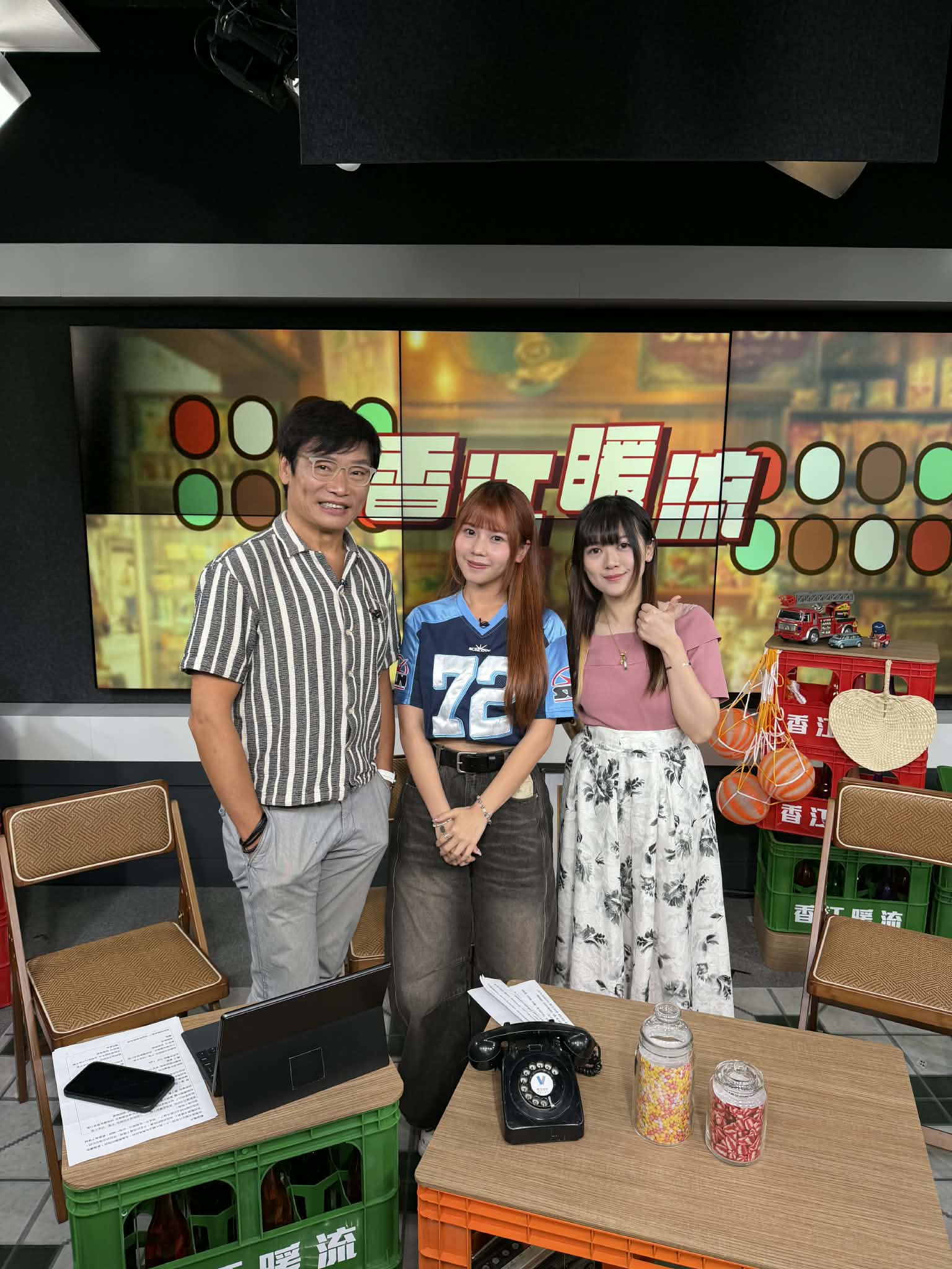 香江暖流 | 《Music Five》The Flame上香江暖流訪問!最強busking組合有咩新歌派呢?? / 表妹Mona出場!踢波加唱歌樣樣皆精! / 《耳邊執到寶》