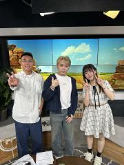 香江暖流 | 《Music Five》何家銘登場!連同新歌《陪你瘋狂》!到底想同邊個瘋狂呢?/ iao登陸香江暖流!到底個名點讀呢?仲有新歌《過冬》!《暖流熱線》