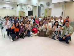 香江暖流 |  《鄰到我搵你》我地五台主持又黎搵你玩啦! 今次去到西環嘅長者中心，繼續有Harry 哥哥變變變變魔術，又有李偉圖以及藍藍藍煒婷教老友記唱、念、做、打 / 《暖流熱線》