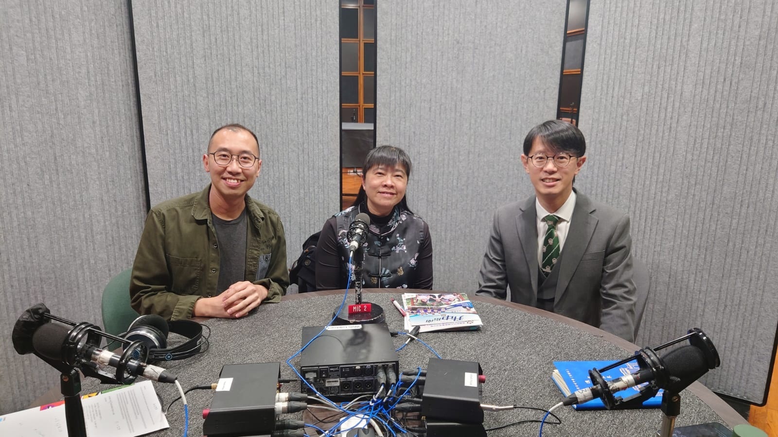 教學有心人 | #144 輔助教學的點子 嘉賓︰基督教四方福音會深培中學章蕾校長 // 心動教室︰天主教慈幼會伍少梅中學黃彥智老師 // 國情專列131︰空中的士