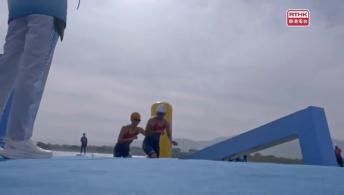 上集《向陽而生》