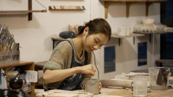 Lavender Wong: Ceramics & and Repaired Remnants & In the studio: Guzheng Player Grammy Yeung